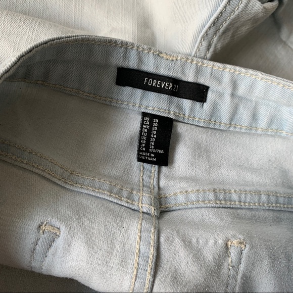 Forever21 Daisy Duke Shorts - Picture 3 of 3